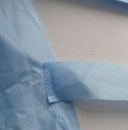 Leichtes chirurgisches Kleiderflüssiges Wegwerfbeständiges mit gestrickter Stulpe